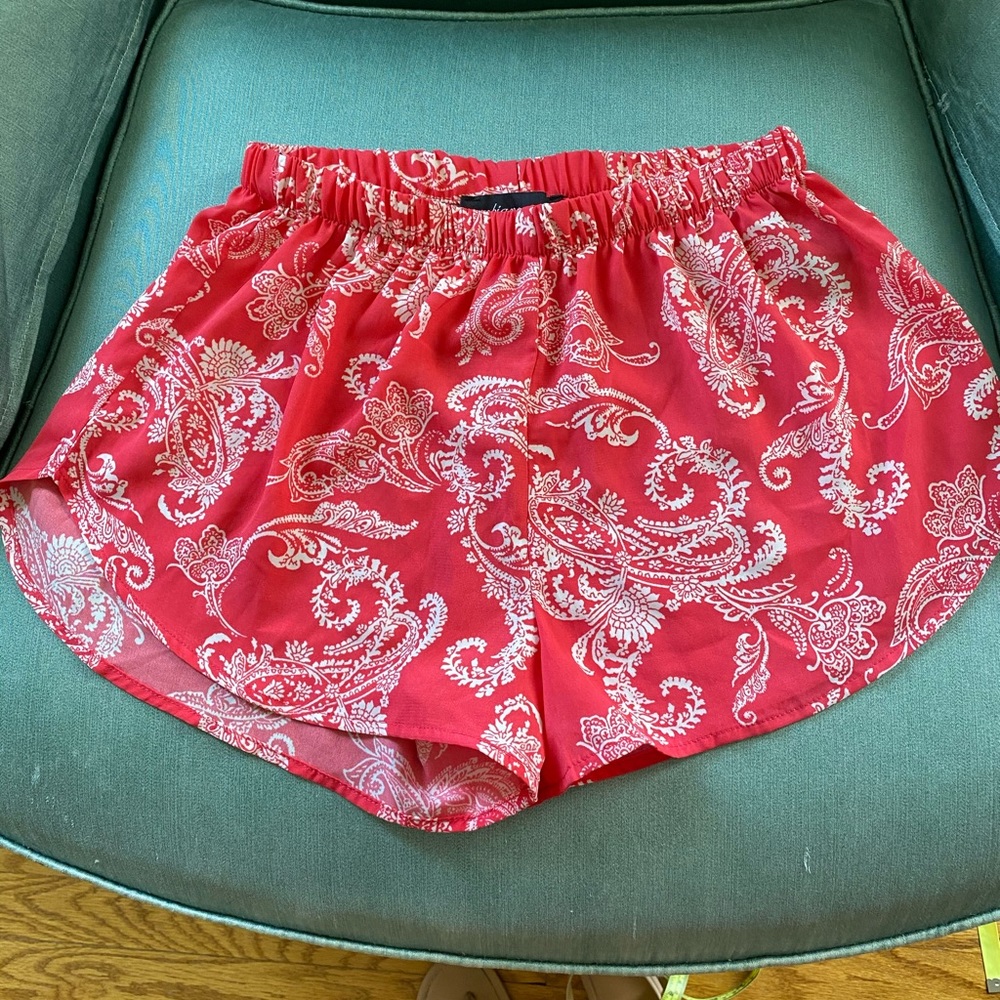⭐️3/$12⭐️ ambiance apparel paisley shorts